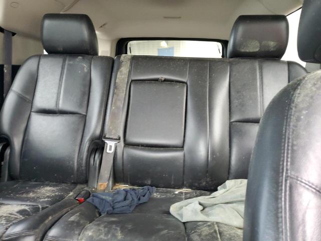 Photo 10 from auction – 2014 CHEVROLET SUBURBAN C with VIN 1GNSCJE09ER144512