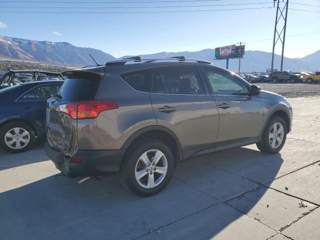 Photo 3 from auction – 2014 TOYOTA RAV4 XLE with VIN JTMRFREVXED065324