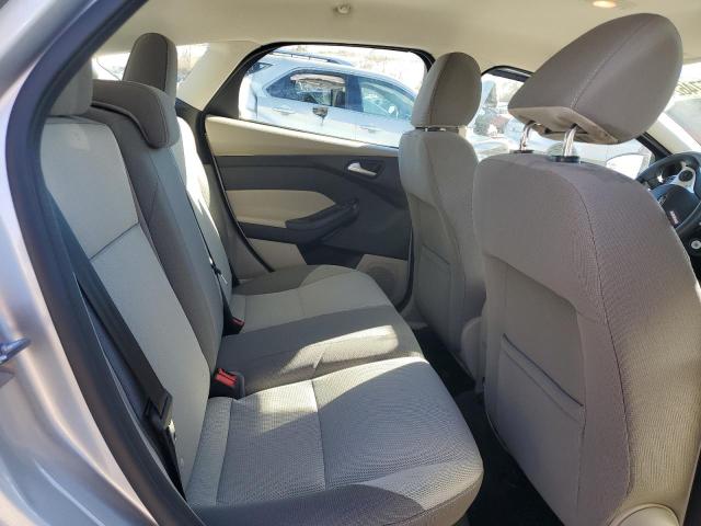 Zdjęcie 10 z aukcji – 2014 FORD FOCUS SE z VIN 1FADP3K23EL123400
