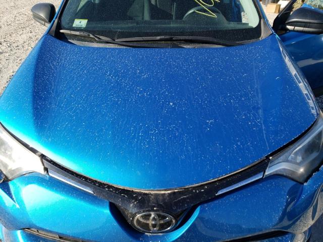 Photo 11 from auction – 2017 TOYOTA RAV4 LE with VIN 2T3BFREVXHW686765