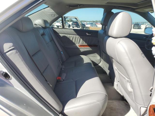 Photo 10 from auction – 2004 TOYOTA CAMRY LE with VIN 4T1BE30K64U914504