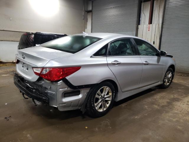 Photo 3 from auction – 2014 HYUNDAI SONATA GLS with VIN 5NPEB4AC1EH895332