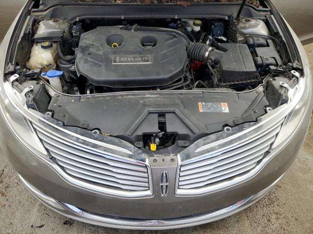 Photo 11 from auction – 2016 LINCOLN MKZ with VIN 3LN6L2G92GR615155