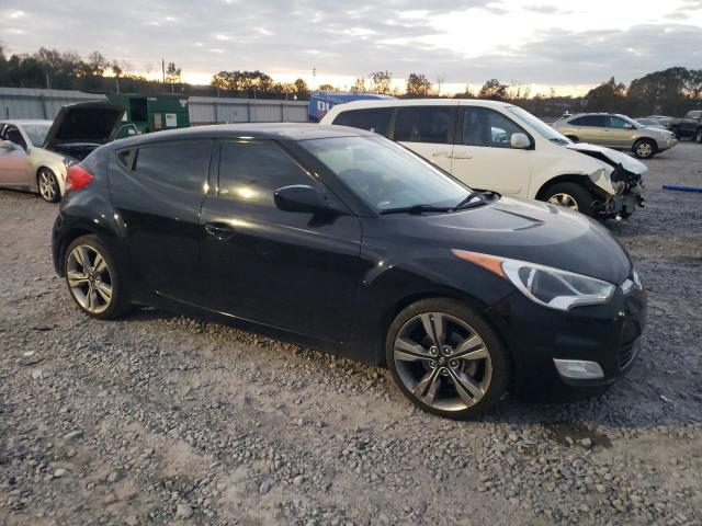 Photo 4 from auction – 2013 HYUNDAI VELOSTER with VIN KMHTC6AD0DU103339