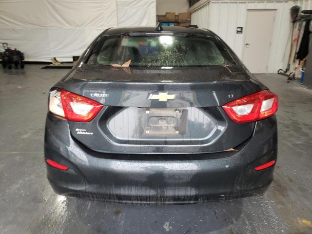 Photo 6 from auction – 2017 CHEVROLET CRUZE LT with VIN 3G1BE5SM5HS548368