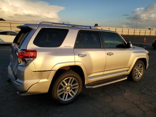 Photo 3 from auction – 2011 TOYOTA 4RUNNER SR with VIN JTEBU5JR8B5074808