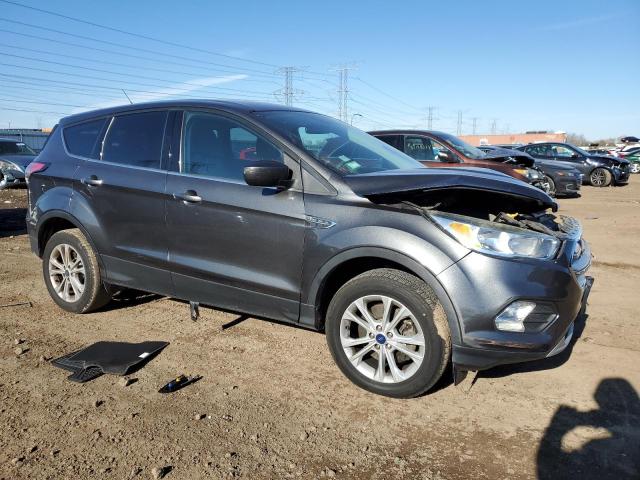 Photo 4 from auction – 2017 FORD ESCAPE SE with VIN 1FMCU9GD8HUE17834