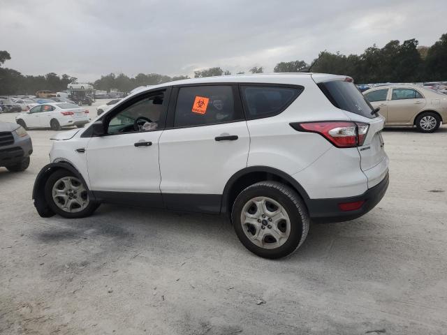 Photo 2 from auction – 2017 FORD ESCAPE S with VIN 1FMCU0F73HUD25974