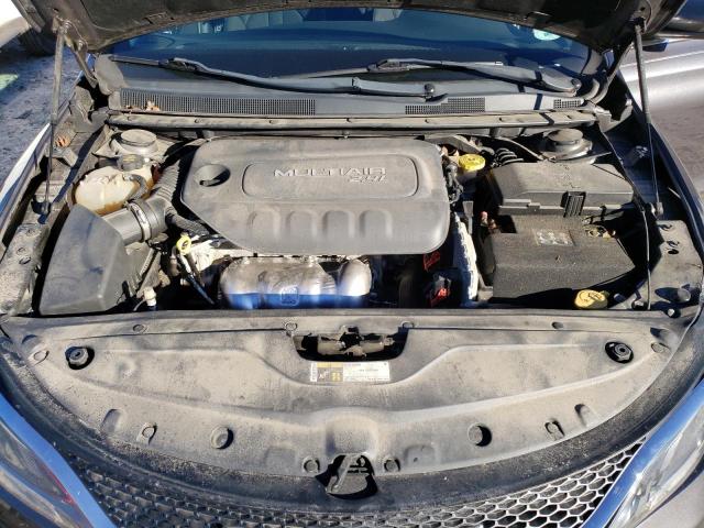 Photo 11 from auction – 2015 CHRYSLER 200 LIMITE with VIN 1C3CCCAB0FN715186