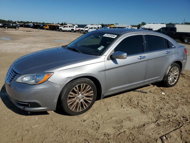 CHRYSLER 200 LIMITE 2013 with VIN 1C3CCBCG6DN674272 - Photo from auction