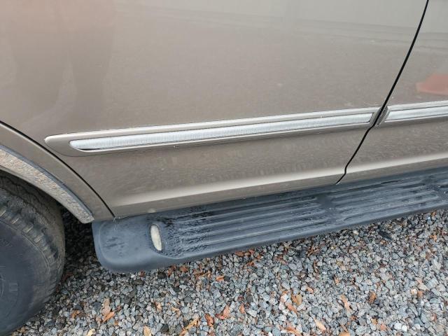 Photo 13 from auction – 2001 FORD EXPEDITION with VIN 1FMPU16L01LA27673