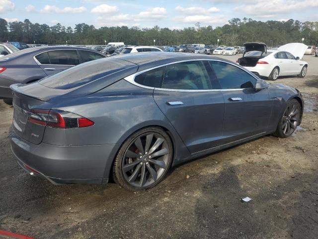 Photo 3 from auction – 2013 TESLA MODEL S with VIN 5YJSA1DPXDFP16575