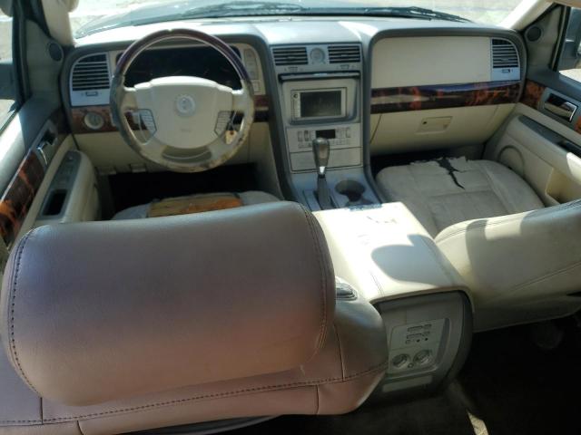 Photo 8 from auction – 2004 LINCOLN NAVIGATOR with VIN 5LMFU27R34LJ17518
