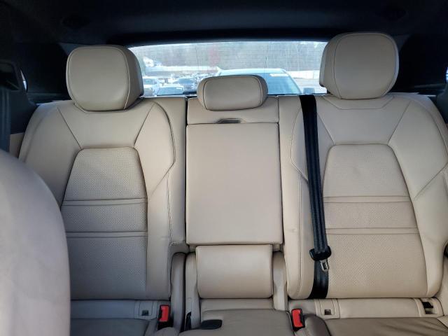 Photo 10 from auction – 2019 PORSCHE CAYENNE with VIN WP1AA2AY5KDA09692