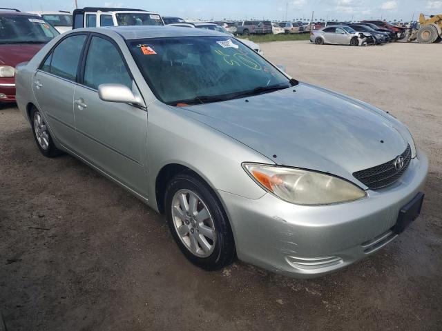 Photo 4 from auction – 2002 TOYOTA CAMRY LE with VIN JTDBE30K320113697