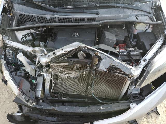 Photo 12 from auction – 2016 TOYOTA SIENNA SE with VIN 5TDXK3DC6GS736852