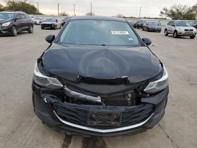 Photo 5 from auction – 2019 CHEVROLET CRUZE LT with VIN 1G1BE5SM2K7102426