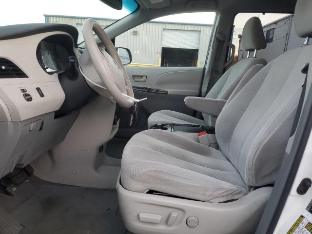Photo 7 from auction – 2011 TOYOTA SIENNA LE with VIN 5TDKK3DCXBS004081