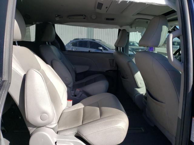 Photo 11 from auction – 2020 TOYOTA SIENNA XLE with VIN 5TDDZ3DC4LS244037
