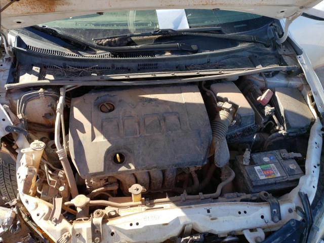 Photo 11 from auction – 2017 TOYOTA COROLLA L with VIN 2T1BURHE6HC770710