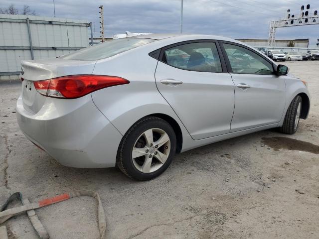 Photo 3 from auction – 2011 HYUNDAI ELANTRA GL with VIN 5NPDH4AE4BH004604