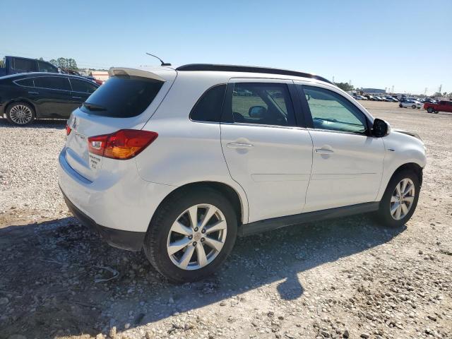 Photo 3 from auction – 2015 MITSUBISHI OUTLANDER with VIN 4A4AP4AW4FE058126
