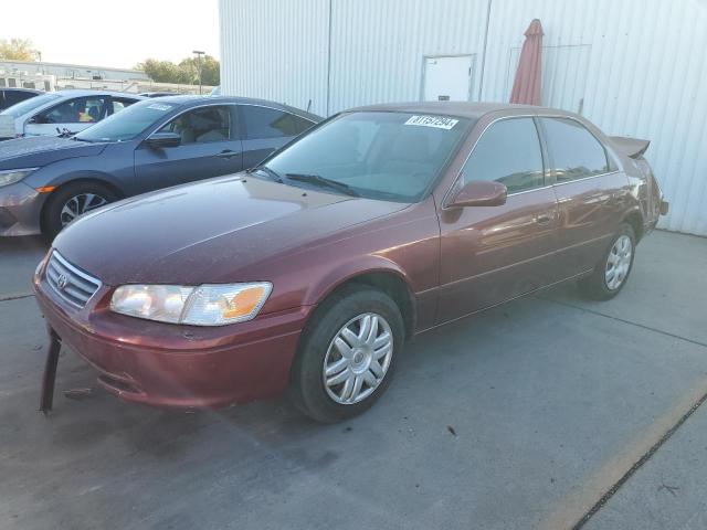 Photo 1 from auction – 2001 TOYOTA CAMRY CE with VIN JT2BG22K710532645