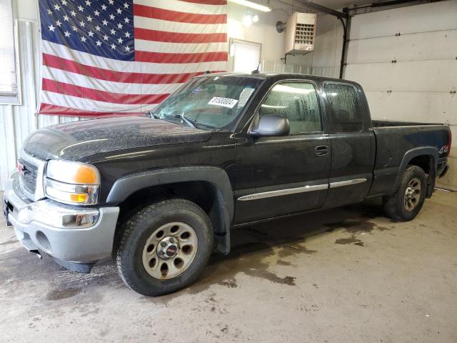 GMC NEW SIERRA 2005 with VIN 2GTEK19B451304907 - Photo from auction