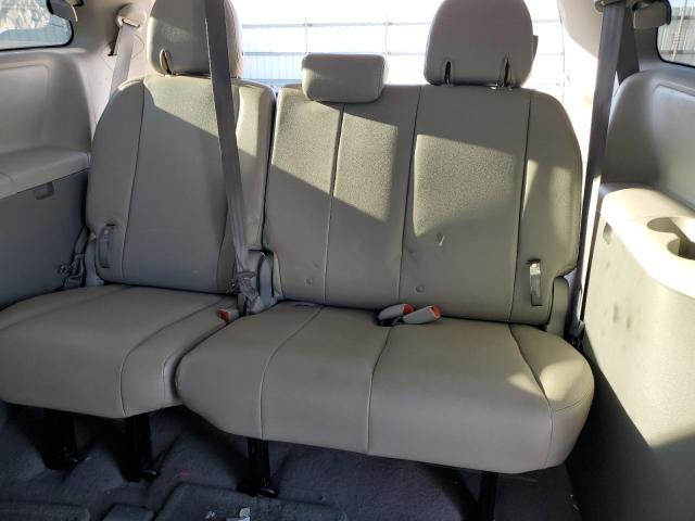Photo 10 from auction – 2011 TOYOTA SIENNA BAS with VIN 5TDKA3DC5BS005691