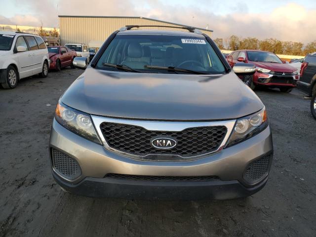 Photo 5 from auction – 2013 KIA SORENTO LX with VIN 5XYKTDA29DG368281
