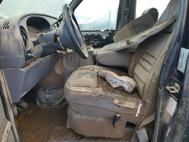 Photo 7 from auction – 2000 FORD ECONOLINE with VIN 1FDRE1427YHA47416