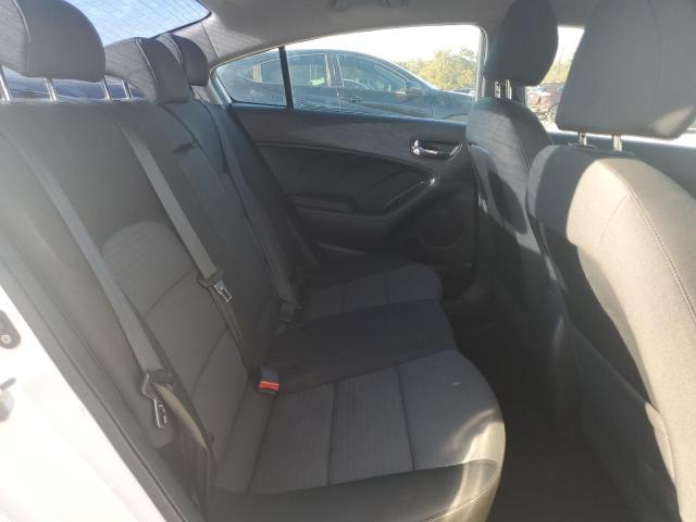 Photo 10 from auction – 2016 KIA FORTE LX with VIN KNAFX4A64G5497211
