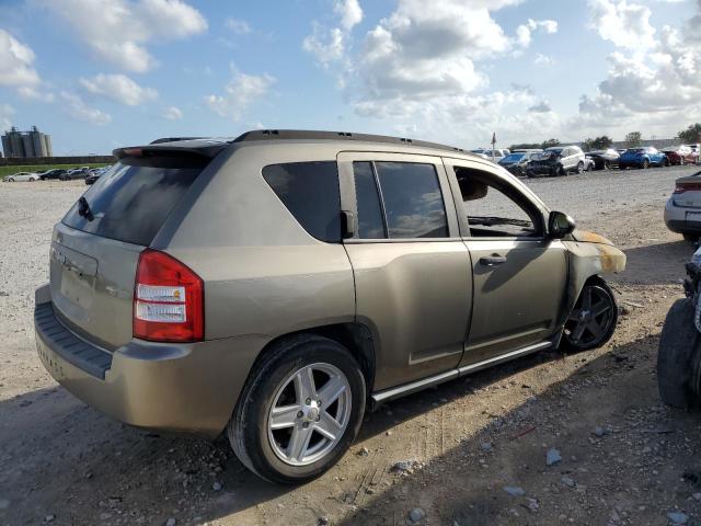 Photo 3 from auction – 2007 JEEP COMPASS with VIN 1J8FT47W17D205776