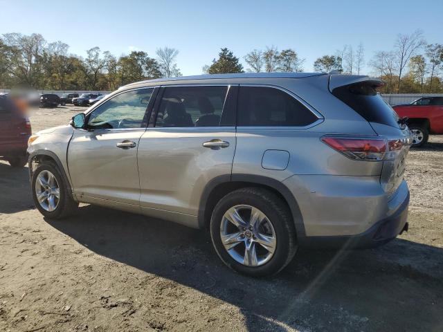 Photo 2 from auction – 2016 TOYOTA HIGHLANDER with VIN 5TDYKRFH5GS120317
