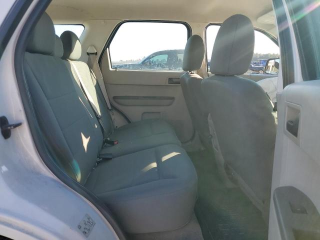 Photo 11 from auction – 2011 FORD ESCAPE XLS with VIN 1FMCU0C79BKA87295
