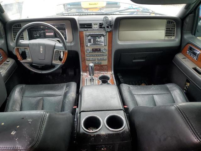 Photo 8 from auction – 2011 LINCOLN NAVIGATOR with VIN 5LMJJ3J58BEJ09463