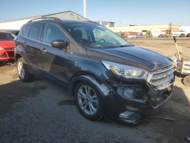 Photo 4 from auction – 2017 FORD ESCAPE SE with VIN 1FMCU9GDXHUD46166