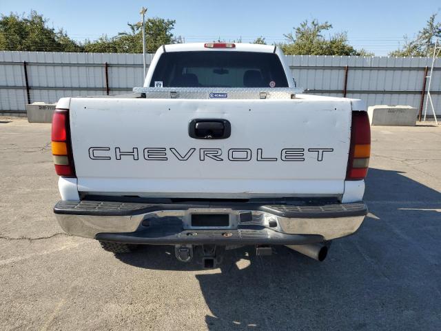 Photo 6 from auction – 2002 CHEVROLET SILVERADO with VIN 1GCHC23132F136942