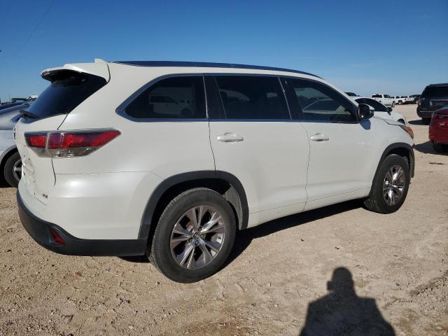 Photo 3 from auction – 2016 TOYOTA HIGHLANDER with VIN 5TDKKRFHXGS135210