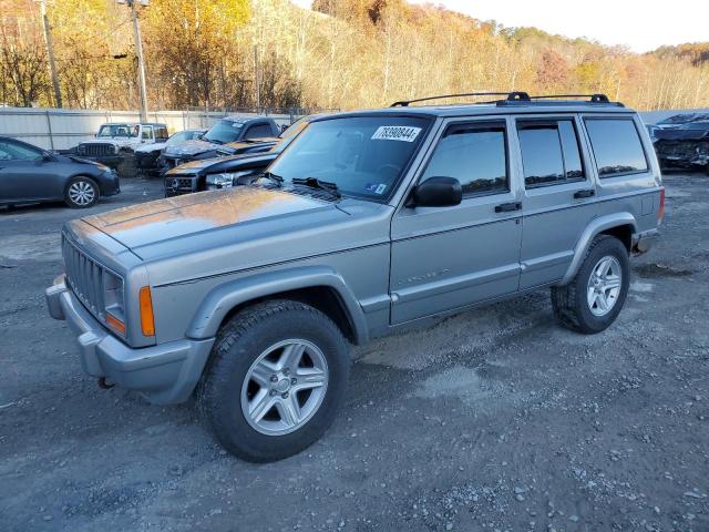 JEEP CHEROKEE C 2001 with VIN 1J4FF58S71L576951 - Photo from auction