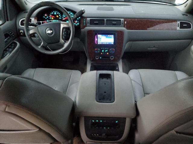 Photo 8 from auction – 2009 CHEVROLET SUBURBAN K with VIN 1GNFK36309J110102