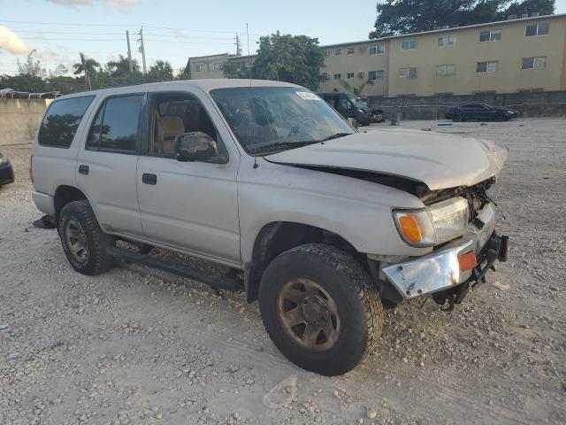Photo 4 from auction – 2000 TOYOTA 4RUNNER with VIN JT3GM84RXY0063021