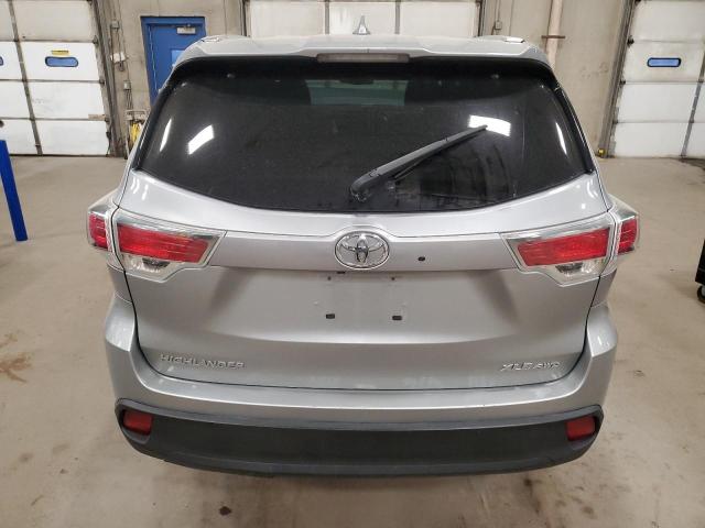 Photo 6 from auction – 2014 TOYOTA HIGHLANDER with VIN 5TDJKRFHXES067919