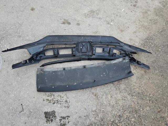 Photo 13 from auction – 2018 HONDA CIVIC EX with VIN 2HGFC3B34JH355908