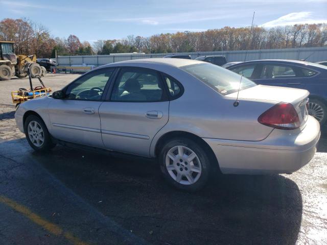 Photo 2 from auction – 2005 FORD TAURUS SE with VIN 1FAFP53UX5A196828