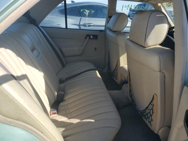 Photo 10 from auction – 1993 MERCEDES-BENZ 190 E 2.3 with VIN WDBDA28D5PG038728