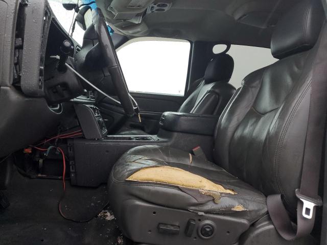 Photo 7 from auction – 2004 CHEVROLET AVALANCHE with VIN 3GNEK12T44G281614