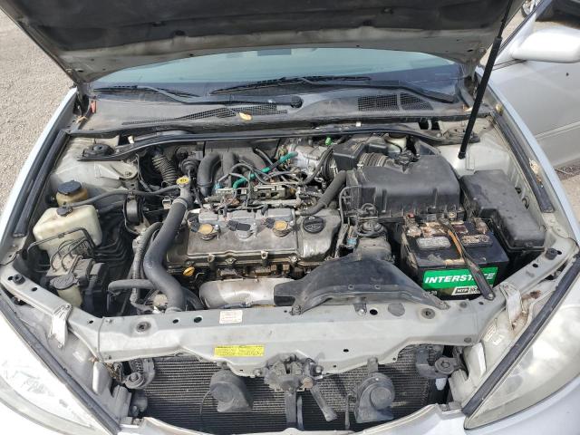 Photo 11 from auction – 2003 TOYOTA CAMRY LE with VIN 4T1BF32K03U556311