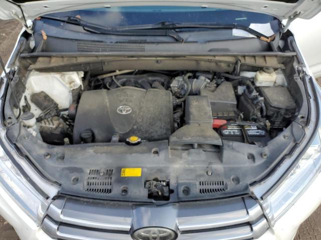Photo 12 from auction – 2017 TOYOTA HIGHLANDER with VIN 5TDKZRFH6HS199726