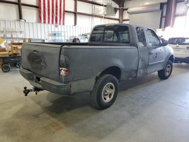 Photo 3 from auction – 2002 FORD F150 with VIN 1FTRX18W52NA85764